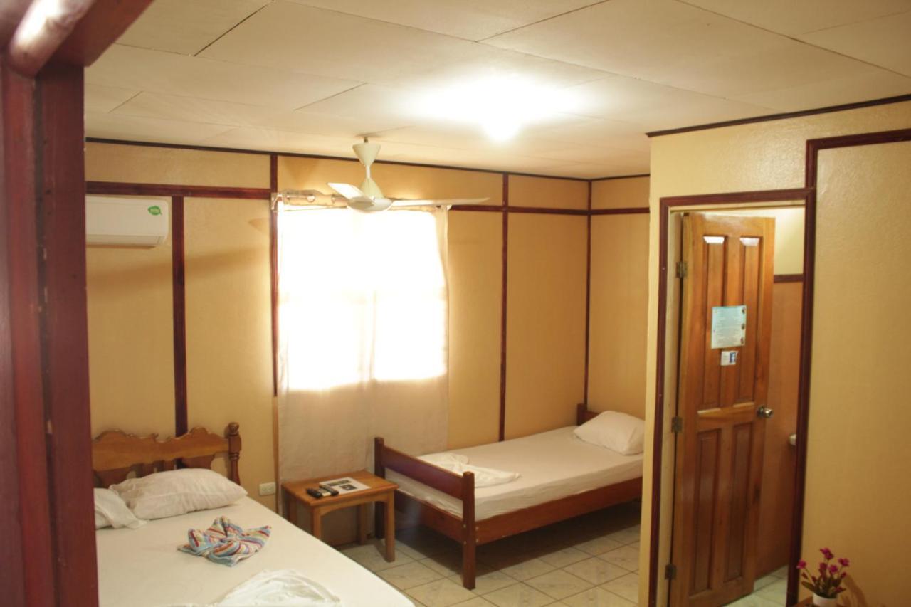Cabinas Carolina Puerto Jiménez Zewnętrze zdjęcie
